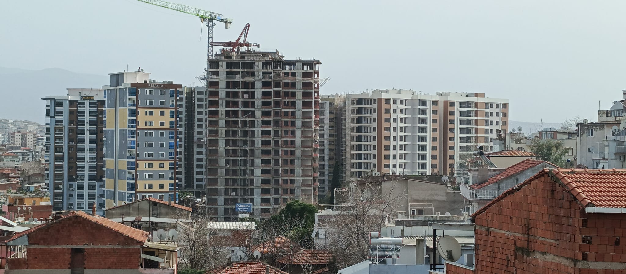 Şantiyede Yoklar, Bordroda Var: İZBETON’a Dev Sigorta Sahteciliği!