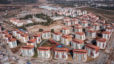 Deprem bölgesinin inşası için 8,7 milyar dolarlık dış kaynak bulundu.