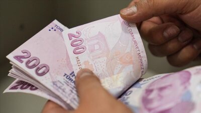Emekli bayram ikramiyesinin 5 bin TL’ye yükseltilmesi gündemde; ödemelerin Mart