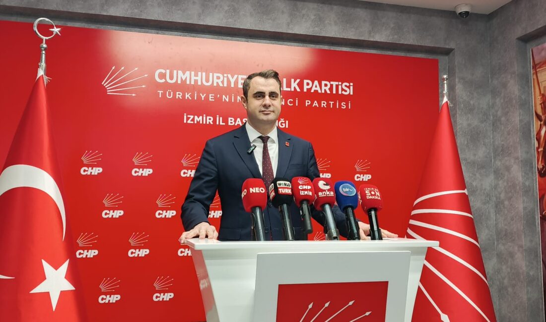 TÜRKİYE BU TABLOYU HAK ETMİYOR: “BU ÜLKE SATIŞLA DEĞİL ÜRETİMLE BÜYÜR” CHP İzmir İl Başkanı Çağatay Güç, düzenlediği basın toplantısında Türkiye'nin