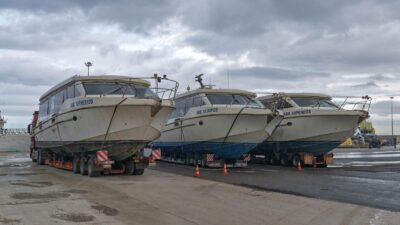 İzmir Körfezi'ne 42 kişilik 3 yeni deniz dolmuşu geliyor. Hızlı