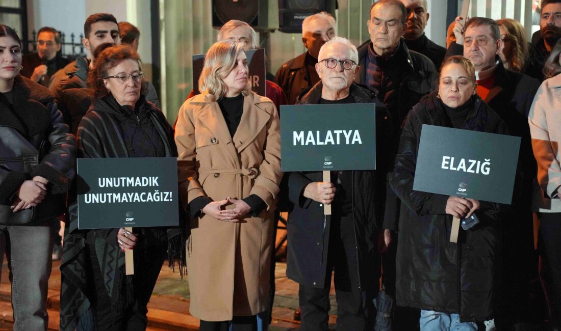 CHP İzmir, asrın felaketinin 3. yılında 04.17’de düzenlenen törenle deprem