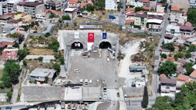 İzmir Büyükşehir Belediyesi, Onat Tüneli yapımında riskli yapılar için hak