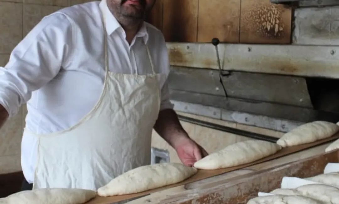 İzmir'de 300 gram Ramazan pidesi 30 TL olarak belirlendi; Oda