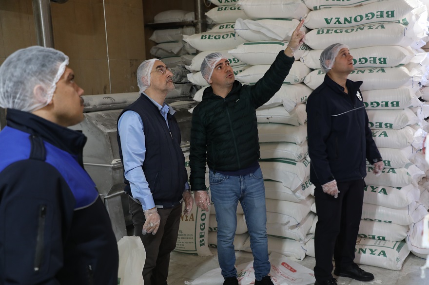 Menderes Belediyesi, Ramazan öncesi halk sağlığını korumak için işletmelerde hijyen