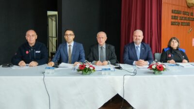Menemen'de olası afetlere hazırlık için kamu kurumları ve STK'lar Müdahale