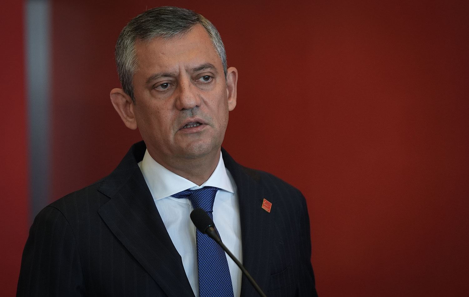 CHP Lideri Özgür Özel, Balıkesir'de F-16 uçağının düşmesi sonucu şehit