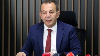 Bolu Belediye Başkanı Tanju Özcan ve beraberindeki 13 kişi irtikap