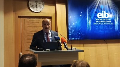 TİM Başkanı Mustafa Gültepe İzmir'de ihracatın yıldızlarını ödüllendirirken sektördeki "kırmızı