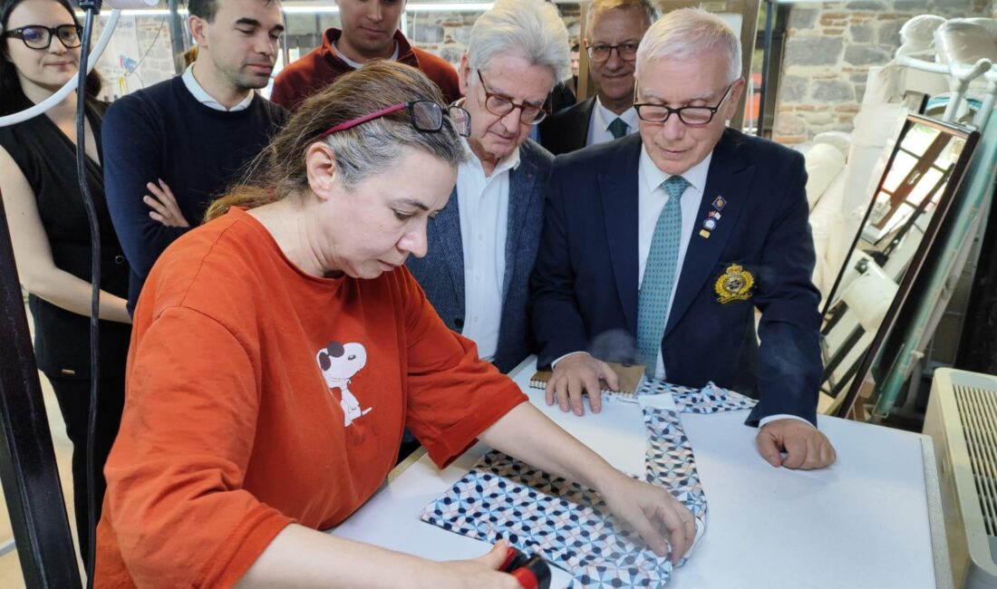 Altın İğne Projesi İzmir'den dünyaya örnek oldu! Rotary Dünya Başkanı