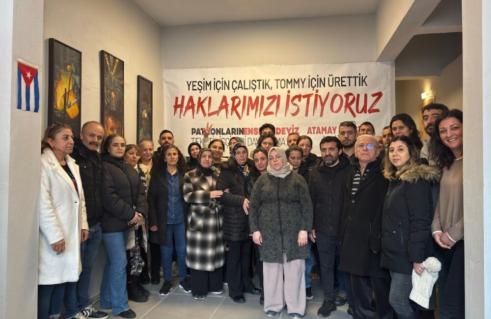 Atamay İşçileri Direnişi Tommy Hilfiger’a Diz Çöktürdü! Atamay işçileri direnişi zaferle sonuçlanıyor! Tommy Hilfiger’ın sahibi PVH Grup,