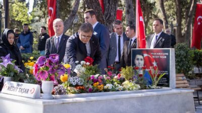 İzmir Büyükşehir Belediye Başkanı Cemil Tugay 18 Mart mesajı yayımladı.