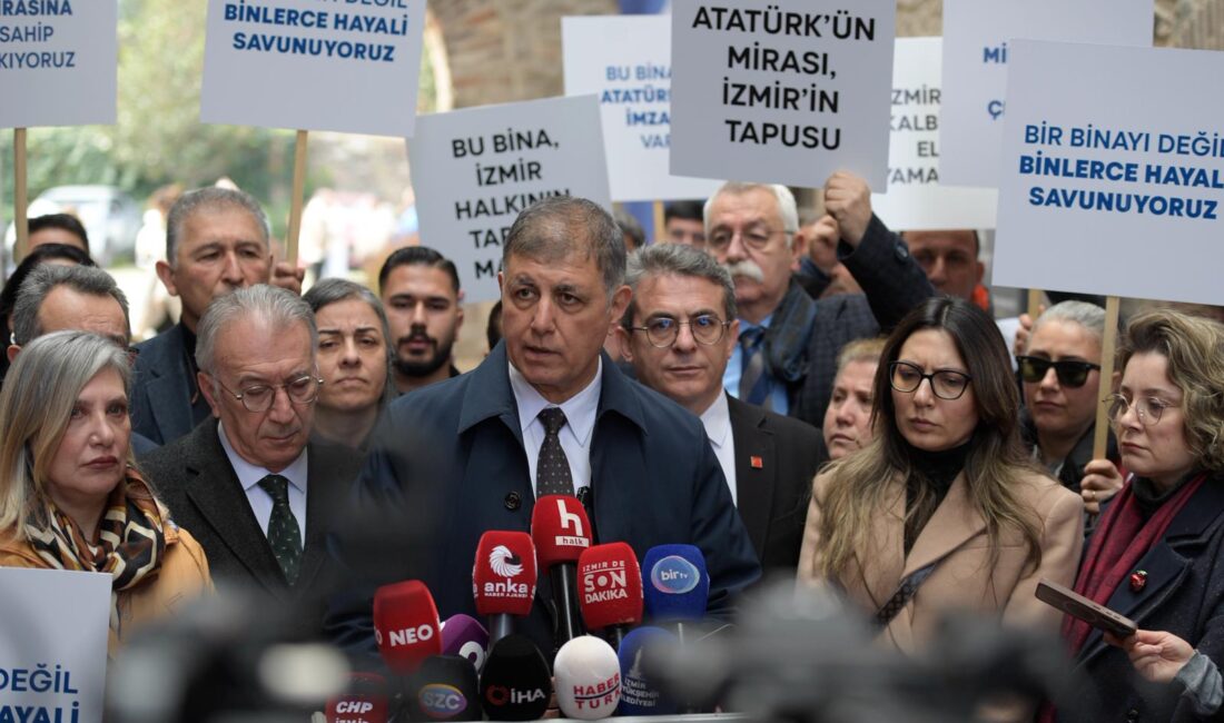 Başkan Cemil Tugay'dan Meslek Fabrikası için tarihi nöbet! "Zorla boşaltamazsınız,