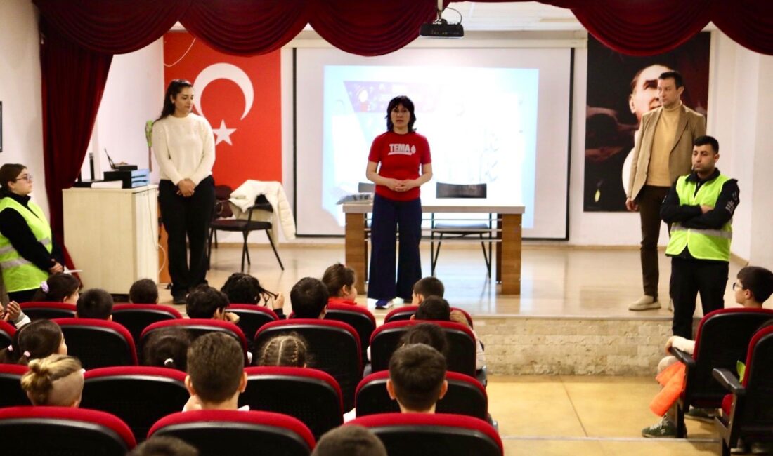 Bayraklı sıfır atık eğitimi ile İzmir’de iklim seferberliği başladı! Başkan