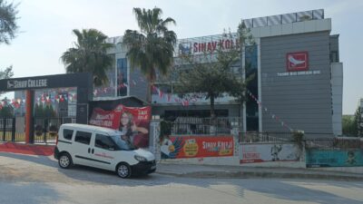 Bornova Sınav Koleji skandalı! Öğrenciye artezyen suyu, dışarıya paralı havuz.