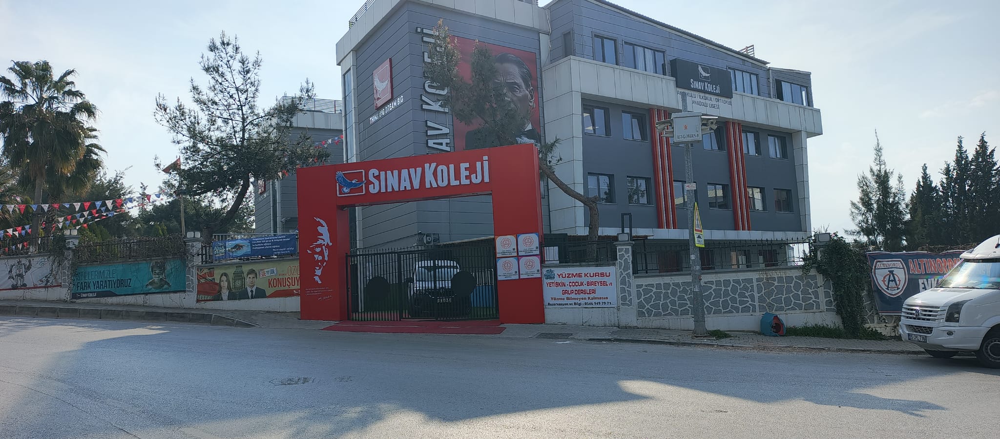 Bornova Sınav Koleji kaçak yapı tutanağına rağmen eğitime devam ediyor!