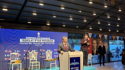 Cevdet Yılmaz İzmir'de CHP'li belediyeleri hedef aldı! "At binenin kılıç