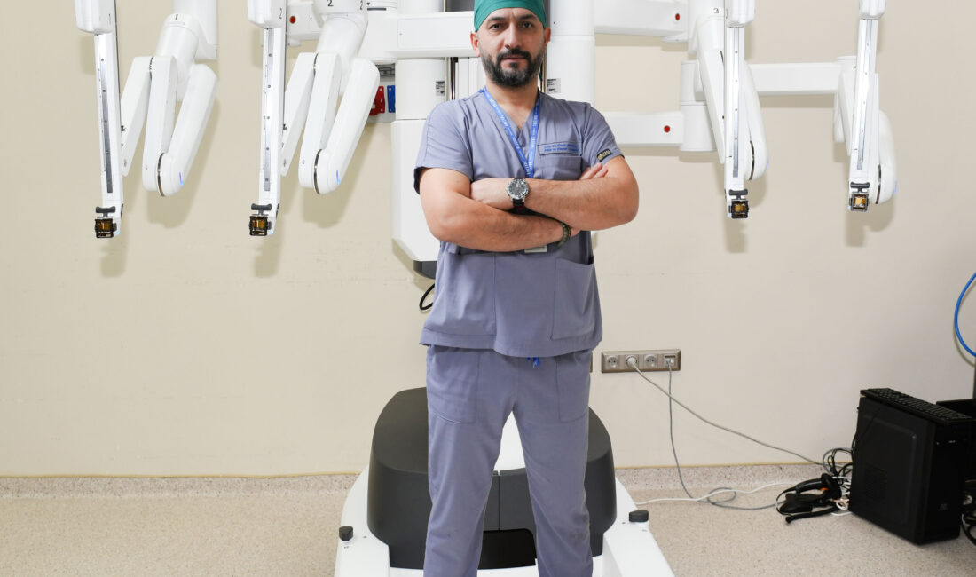 Robotik cerrahi ile kalp ameliyatlarında konfor artıyor. Doç. Dr. Deniz