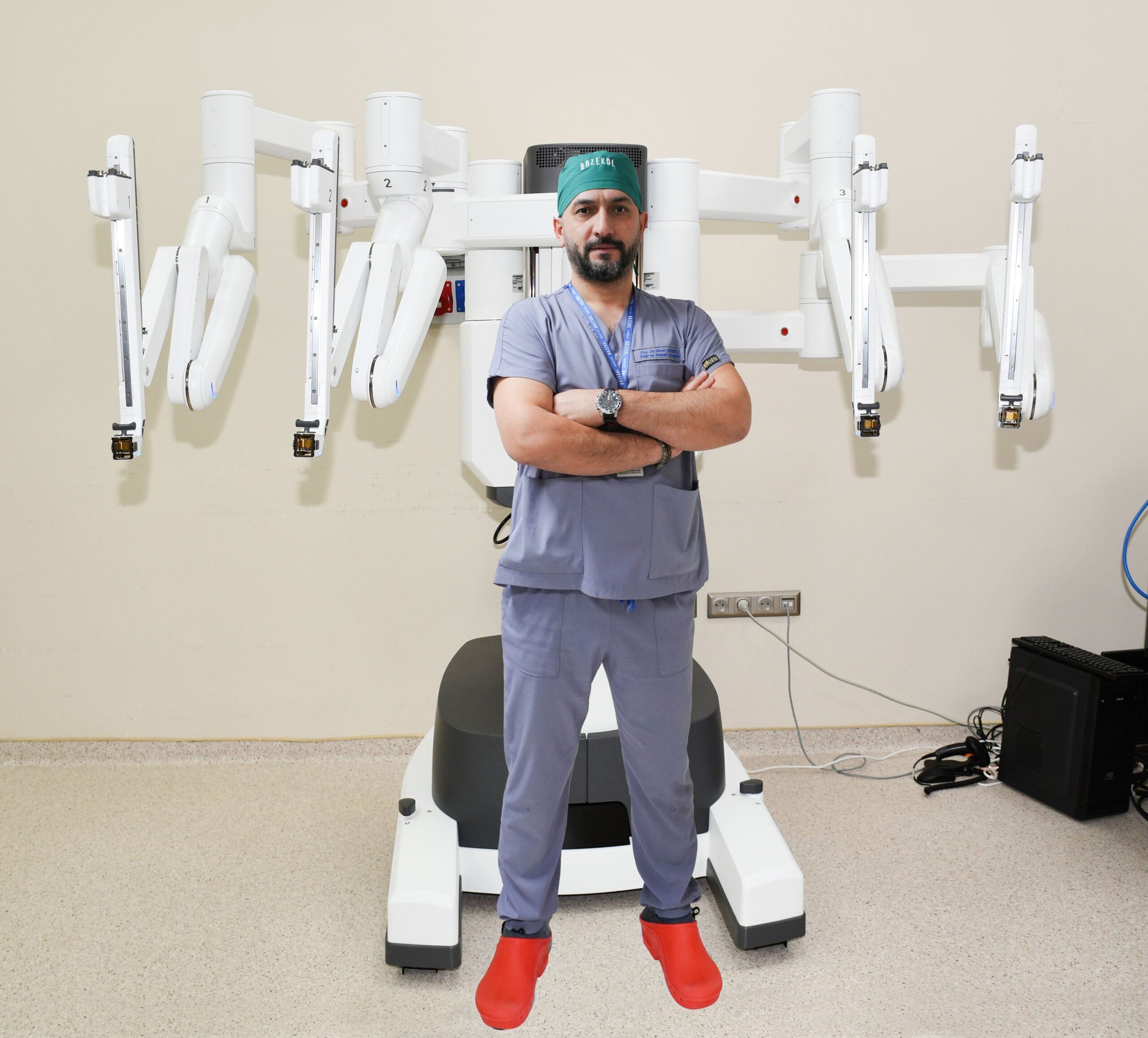 Robotik cerrahi ile kalp ameliyatlarında konfor artıyor. Doç. Dr. Deniz