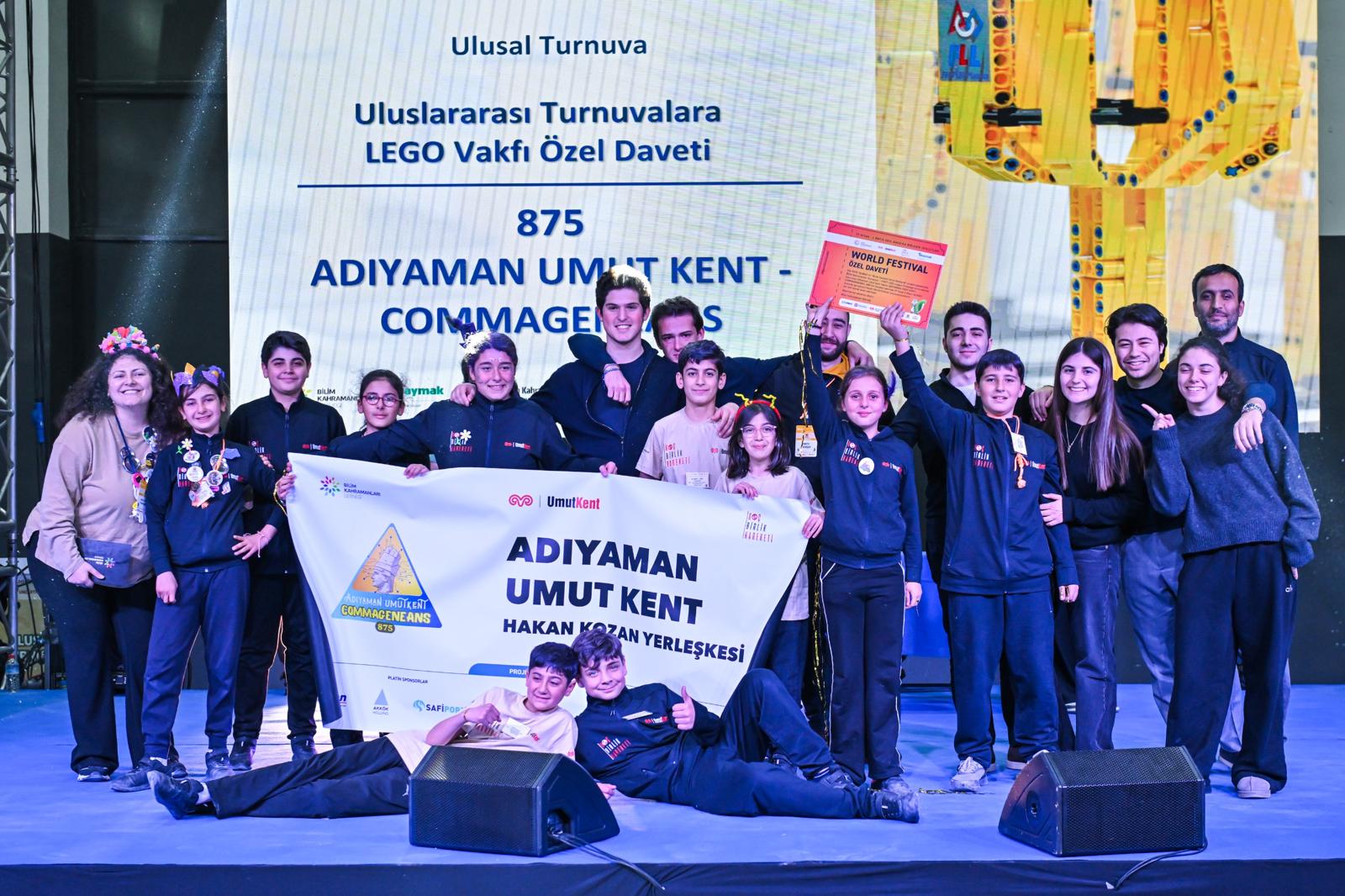 Fuar İzmir Bilim Kahramanlarının Dev Kapışmasına Sahne Oldu