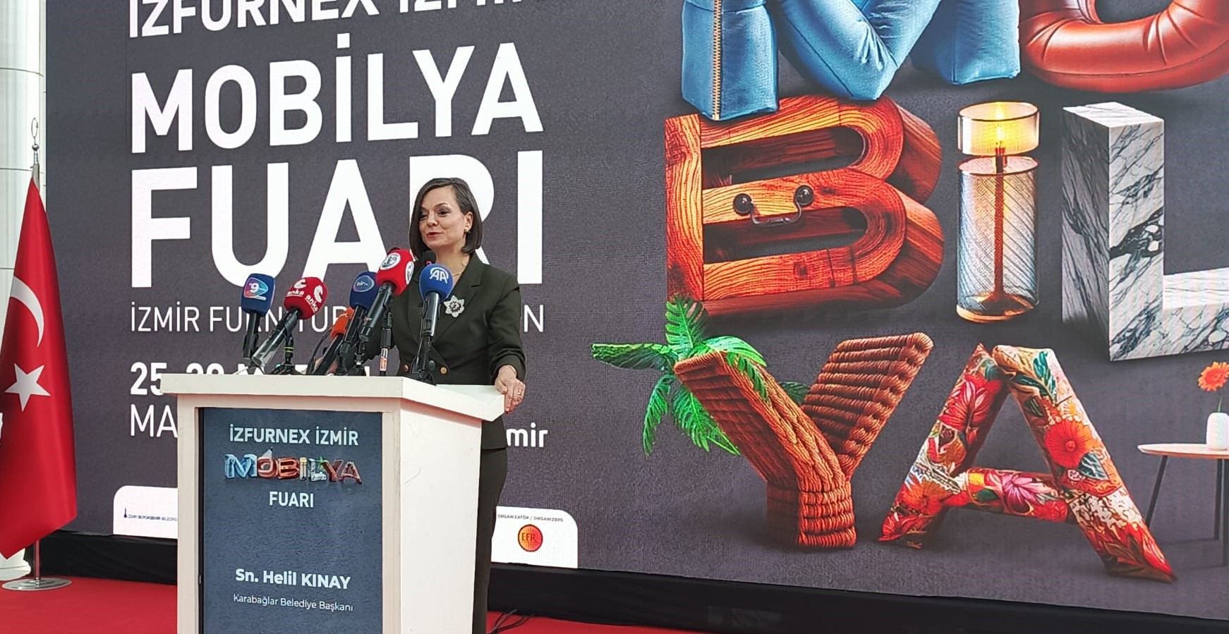 İzmir Mobilya Fuarı Açıldı