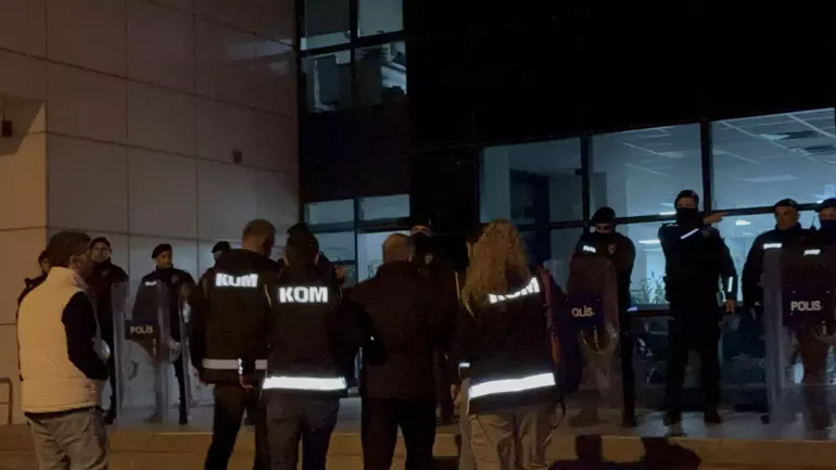 Marmaris Belediyesi Rüşvet Operasyonu! 4 Bin Dolara Suçüstü