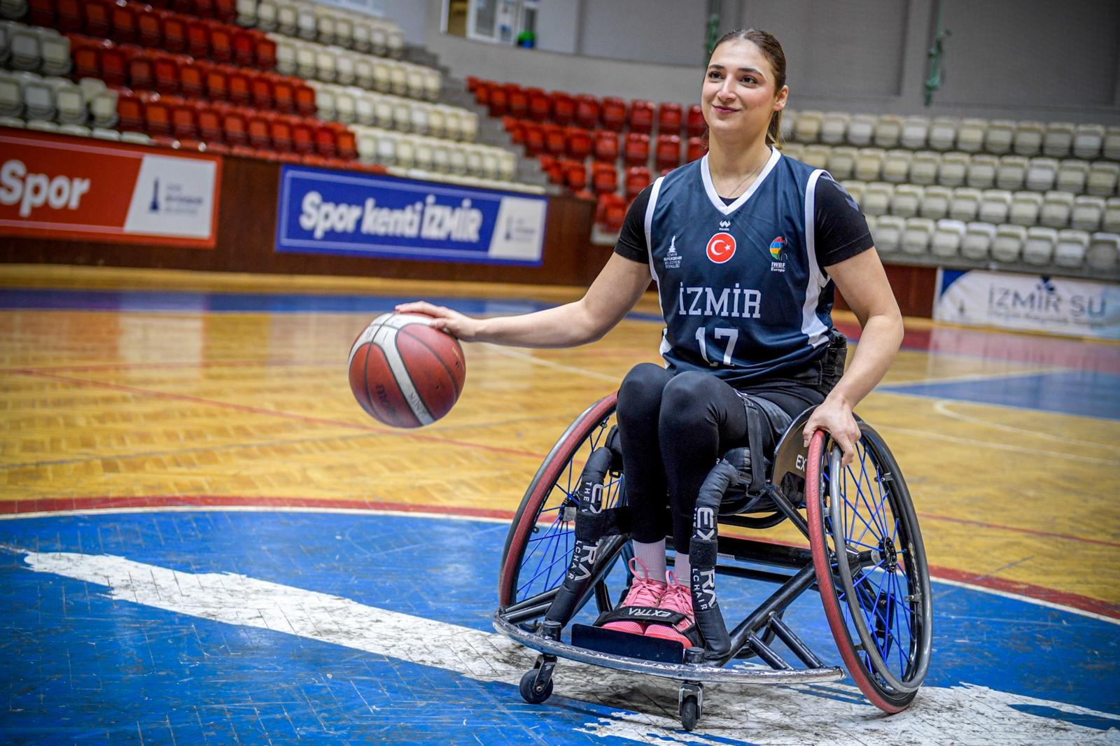 Medine Alper’in ilham veren hikâyesi! Kazadan sonra tekerlekli sandalye basketboluna