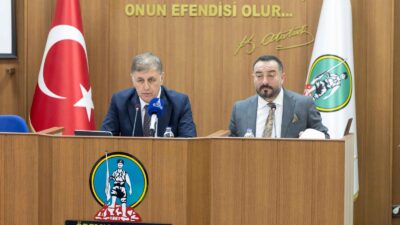 Başkan Cemil Tugay, 2026 yılının İzmir'de altyapı ve yol çalışmalarında