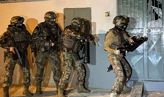 İzmir dahil 24 ilde düzenlenen DEAŞ operasyonunda 88 şüpheli yakalandı.