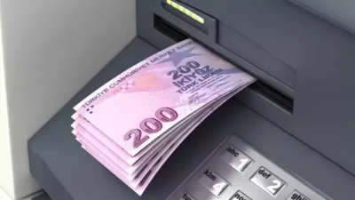 Emekli bayram ikramiyesi ödemeleri yarın SSK ile başlıyor. Bağ-Kur ve