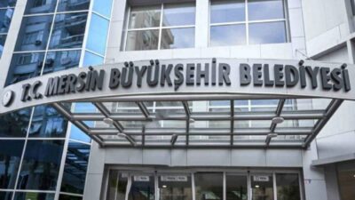 Mersin Büyükşehir Belediyesi'ne "rüşvet ve usulsüzlük" operasyonu düzenlendi. Özel Kalem