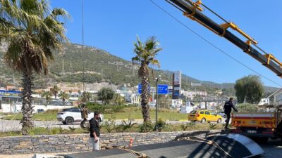 Muğla Büyükşehir Belediyesi, MUBRAŞ bünyesinde açık hava reklamlarına sıkı denetim