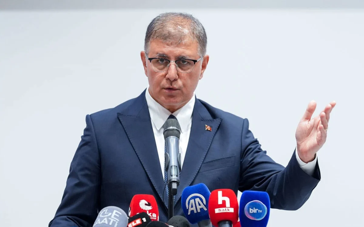 Başkan Tugay, AK Partili Kaya’nın çağrısına sert yanıt verdi: "Boş