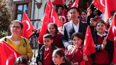 Ahmet Aras 23 Nisan mesajında Kahramanmaraş ve Şanlıurfa'daki okul saldırılarına