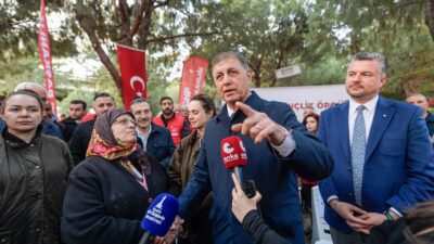 İzmir Meslek Fabrikası nöbetinde 5. gün! Başkan Tugay'dan Vakıflar'a sert