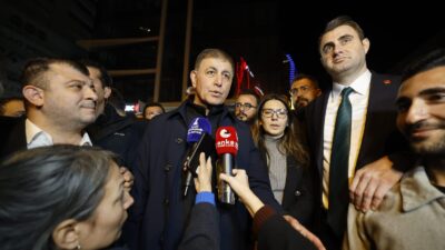 Ömer Eşki davası son dakika! Bornova Belediye Başkanı serbest bırakıldı.