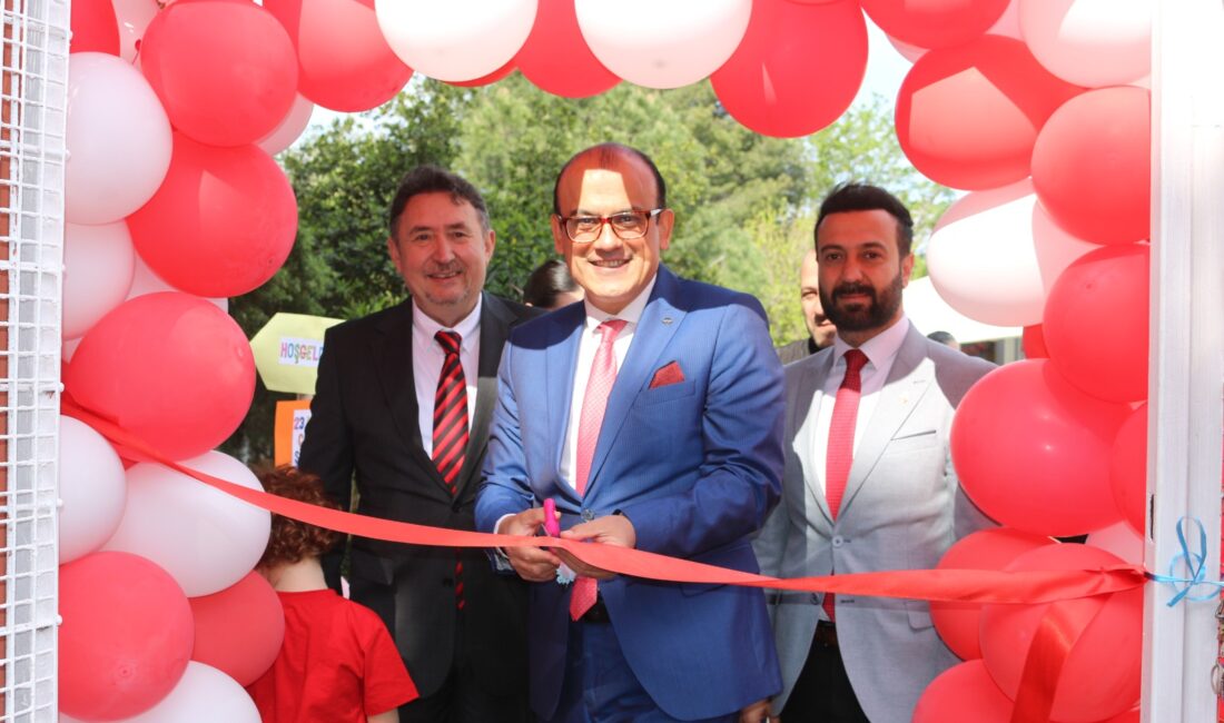 Bülent Çalık Sözünü Tuttu: Hastane Kreşinde Çifte Bayram! Bülent Çalık 23 Nisan sözünü tuttu! Hastane kreşinde çocuklara özel