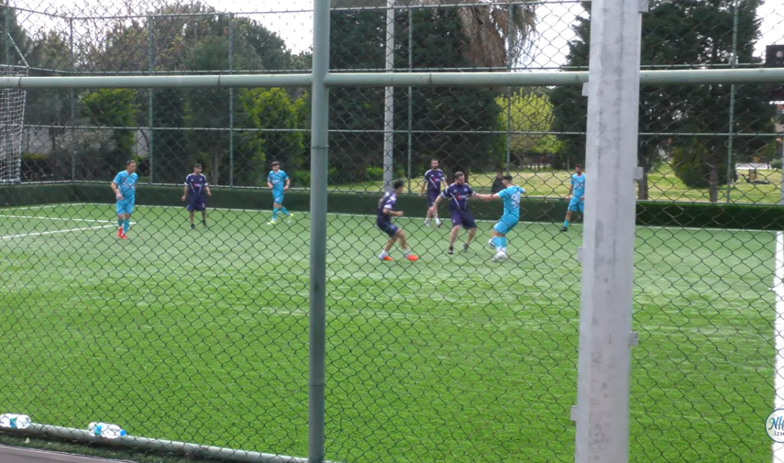 İAOSB-ASAD futbol turnuvası açılış maçında Norm Holding ve Ersencer Mühendislik