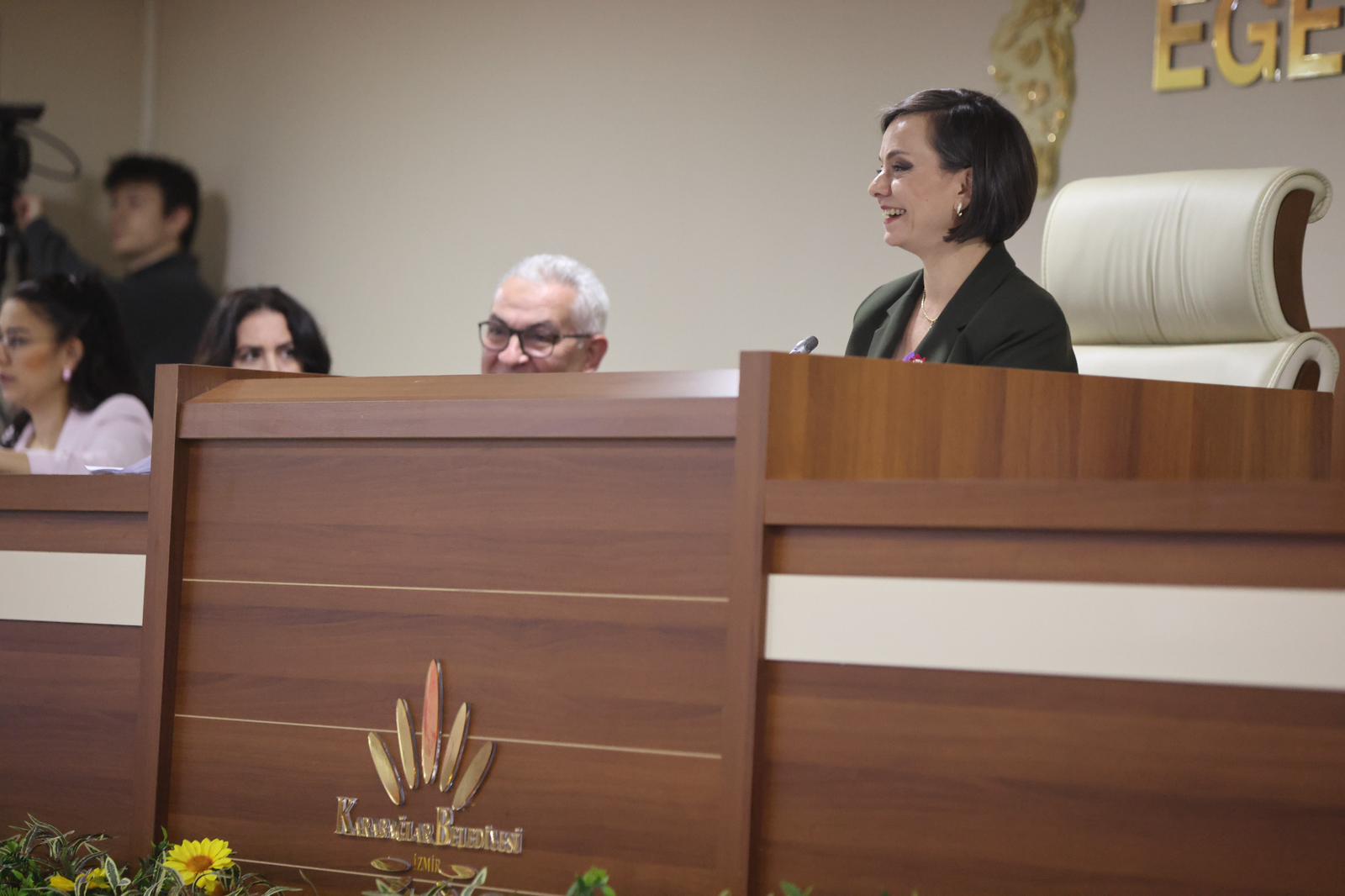 elil Kınay Karabağlar Meclisi'nde AK Parti'ye sert çıktı: "Meclisi terk