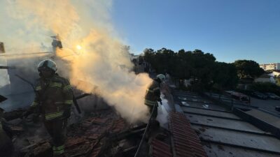 Karşıyaka Bostanlı yangın haberi detayları! Karşıyaka Cengiz Topel Caddesi’nde restoranda