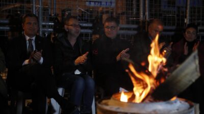 Meslek Fabrikası nöbeti 3. gününde! Cemil Tugay "Vazgeçmiyoruz" diyerek İzmir'i
