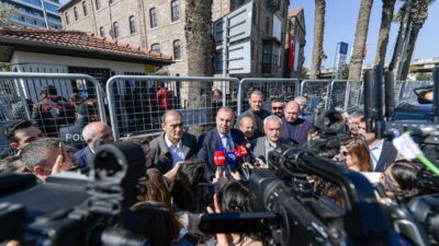 Meslek Fabrikası krizi tırmanıyor! Cemil Tugay: "Darbeciler bile tapuya çökmedi."