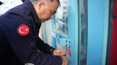 Torbalı market kapatma kararıyla zehir saçan raflara kilit vuruldu! Başkan