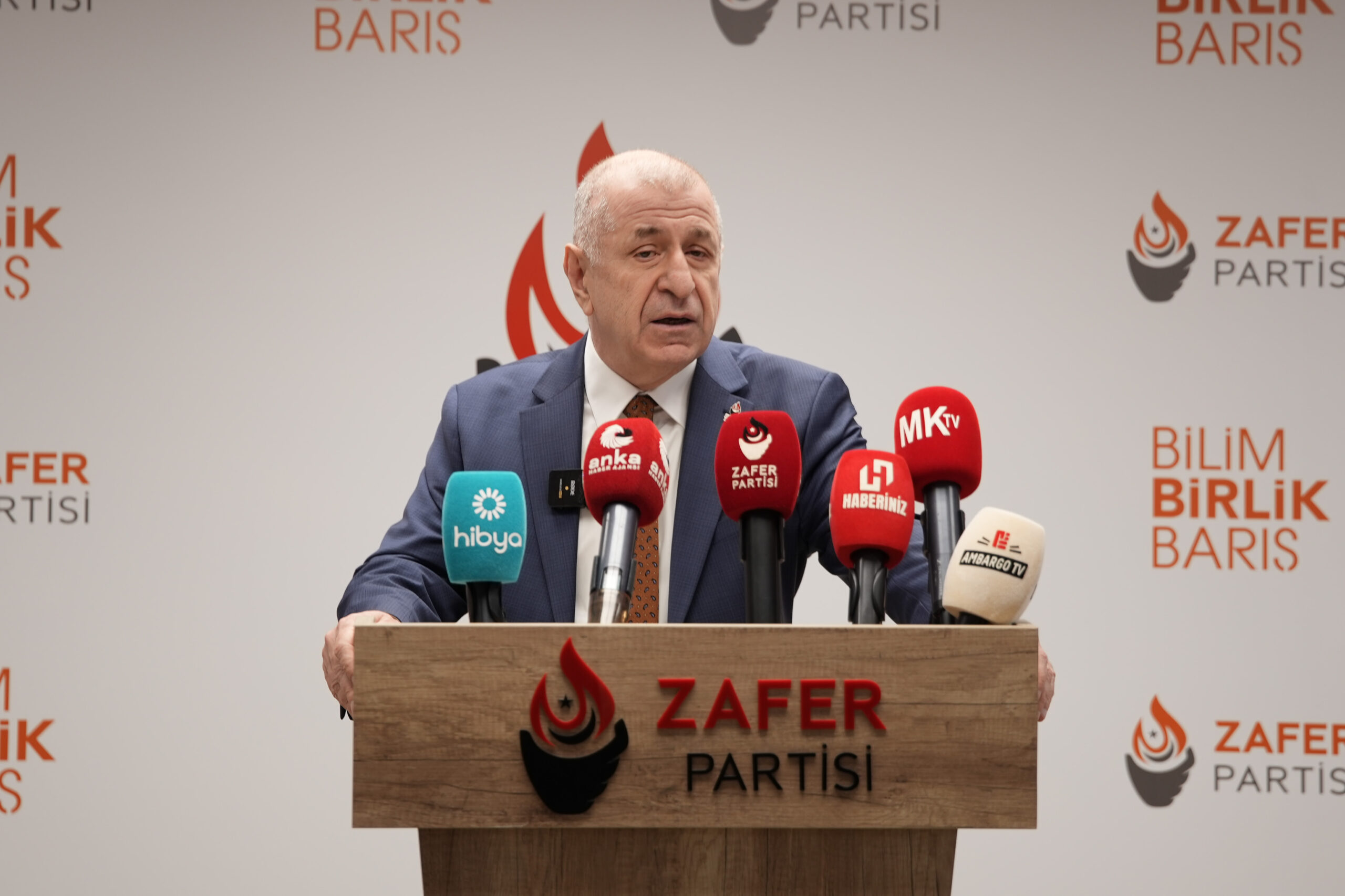Ümit Özdağ ekonomi açıklaması: "MB rezervleri buharlaştı, 60 milyar dolar