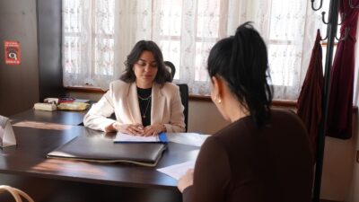 Seferihisar adli yardım hizmeti başladı! Başkan İsmail Yetişkin ve İzmir