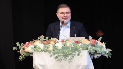 AK Parti İzmir’in hazırladığı "İzmir Modeli" tüm Türkiye’ye yayılıyor. Dev