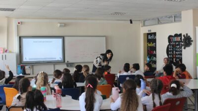 İzmir Büyükşehir Belediyesi, Aliağa ve Bergama'da akran zorbalığına karşı öğrenci