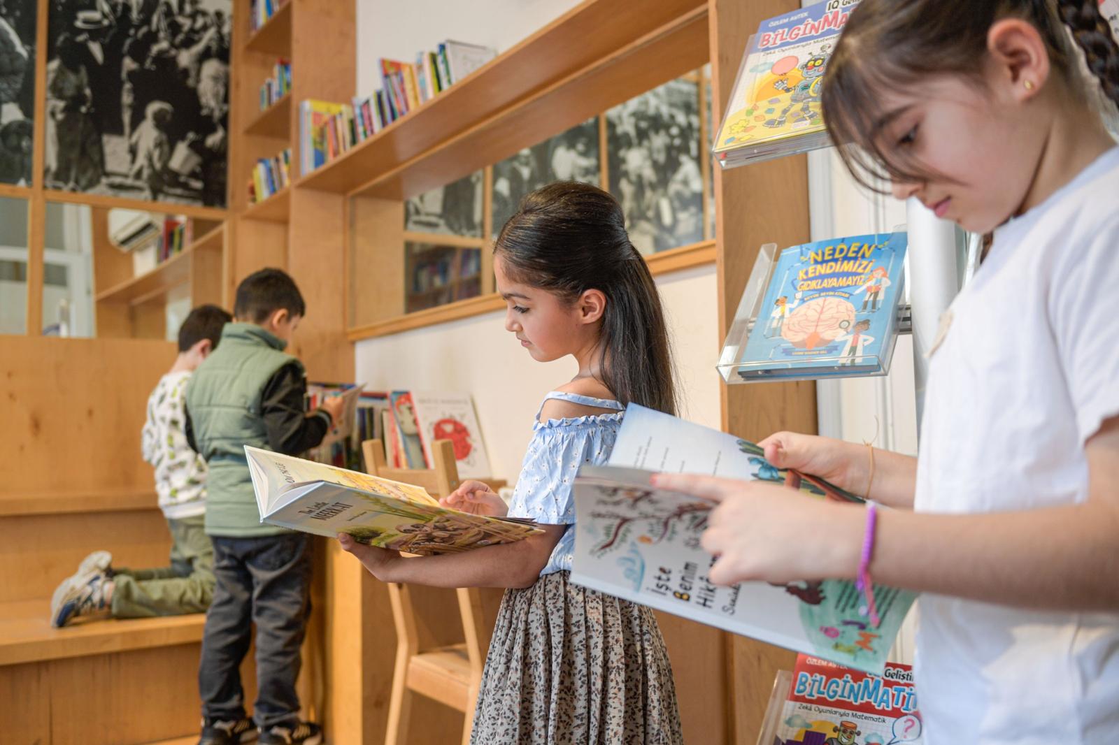 İzmir Buca’daki Işılay Saygın Çocuk Kütüphanesi, 2 bin kitap ve