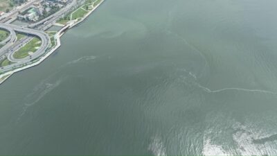 İzmir Körfezi'nde dronlarla 10. kez dış kaynaklı kirlilik tespit edildi.