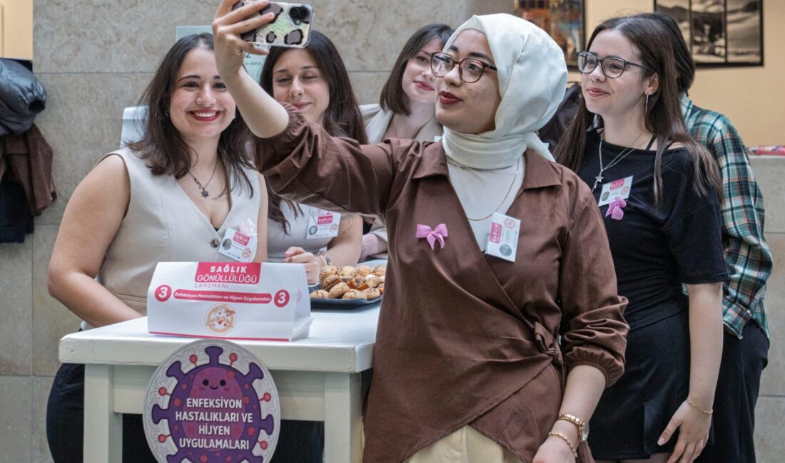 İzmir Büyükşehir Belediyesi, 98 genç ve 20 mentor ile "Sağlık